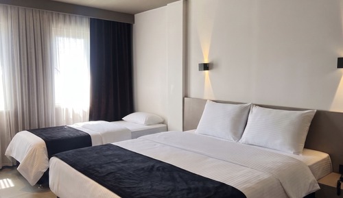 Comfort Triple Room, Sea View