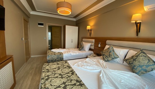 Deluxe Triple Room, Balcony, Sea View