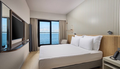 Standard Double Room Single Use, Smoking, Sea View