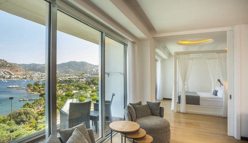 Grand Suite, 1 King Bed, Sea View