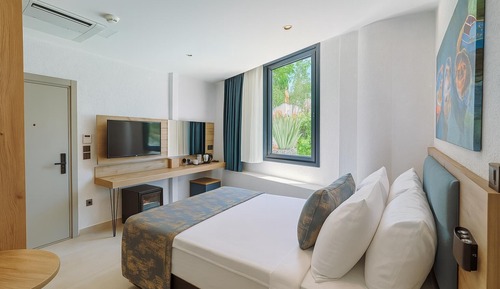 Standard Room, Garden View