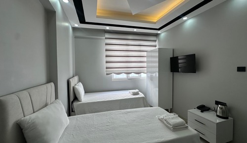 Triple Room, 2 Bedrooms, City View