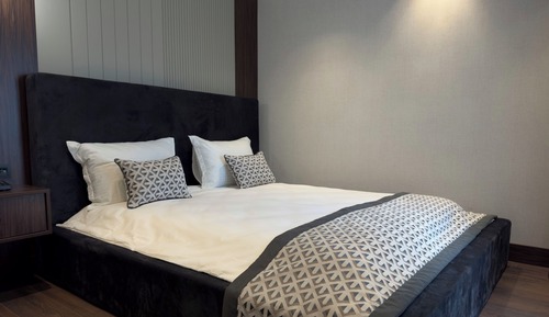 Family Suite, 1 Bedroom, City View