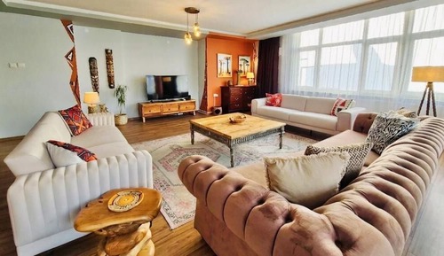 Luxury Apartment, Park View