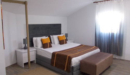 Premium Apartment, Multiple Beds, City View
