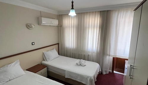 Comfort Twin Room, City View