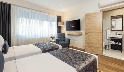 Superior Room