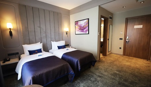 Comfort Twin Room