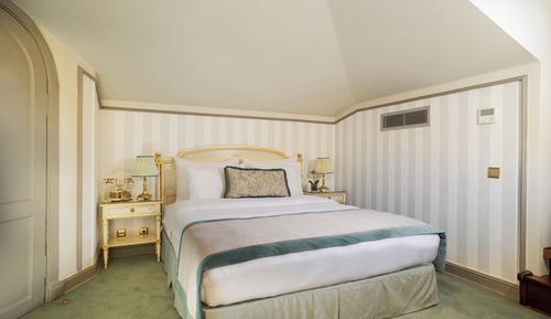 Standard Room (Attic Floor, No View)