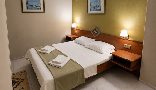 Luxury Double Room Single Use