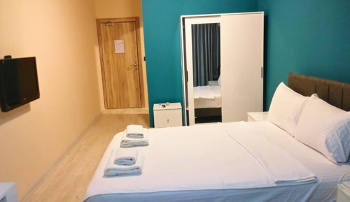 Superior Double Room, Balcony, Garden View