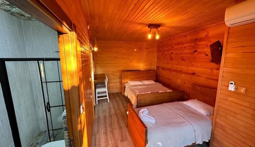 Family Triple Room, Garden View