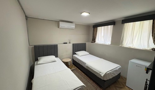 Economy Twin Room