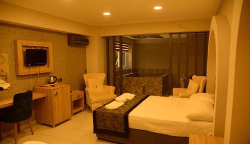 Family Studio