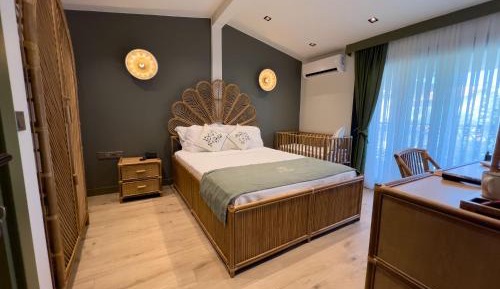 Large Double Room