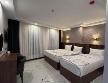 Room #1715727303