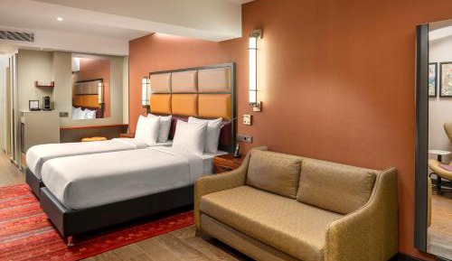 Twin Standard Room Pool View