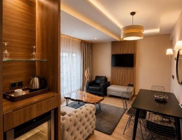 King Suite with Balcony