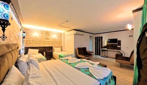 Comfort Quadruple Room