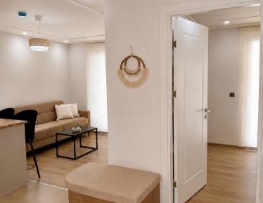 One-Bedroom Deluxe Apartment