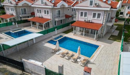 One-Bedroom Villa