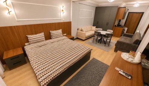 Large Double Room