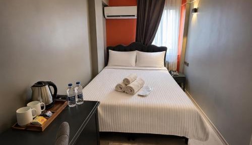 Deluxe Single Room