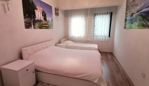 Quadruple Room with Private Bathroom