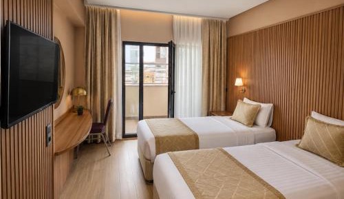 Deluxe Double Room with Balcony