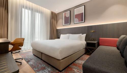 1 King Bed, Standard Room, Sofa Bed