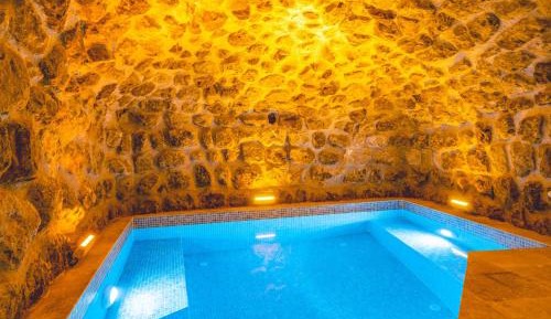 Suite with Private Pool