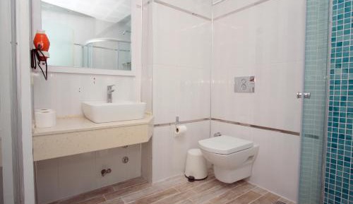 Standard Triple Room with Sea View