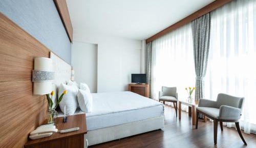 Suite with Sea View