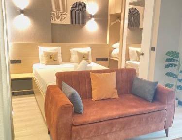 Superior Double or Twin Room with Pool View
