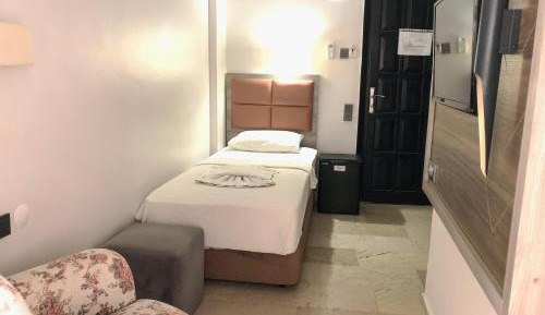 Economy Twin Room