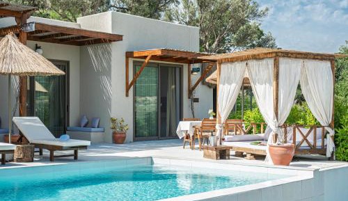 Deluxe Villa