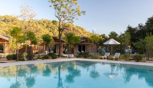 Pool Side Cabana