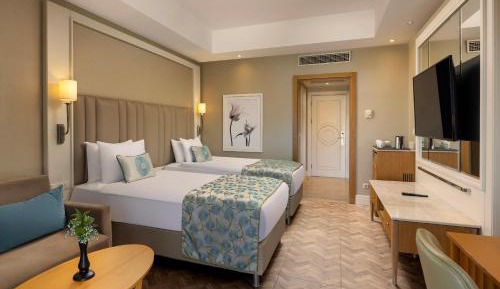 Standard Room with Side Sea View