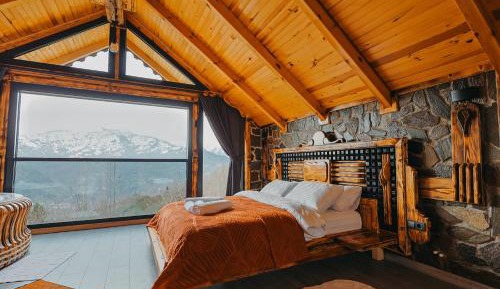 Family Room with Mountain View