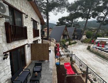 Superior Chalet