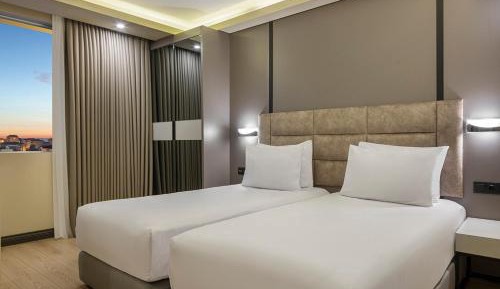 Premium Twin Room