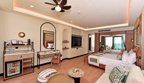 Deluxe Room Sea View