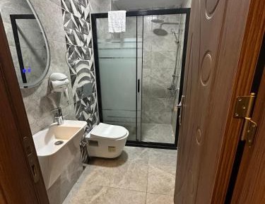 Deluxe Double Room with Bath