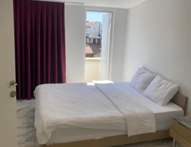 Large Single Room