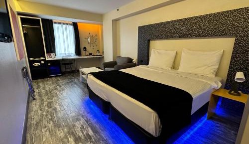 Standard Double or Twin Room