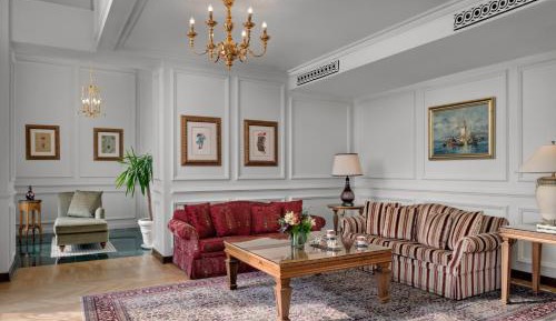 Valide Sultan Suite