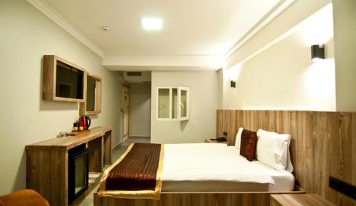 Economy Double or Twin Room