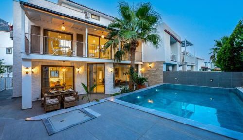 Three-Bedroom Villa