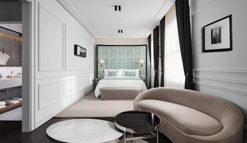 Grand Deluxe Room
