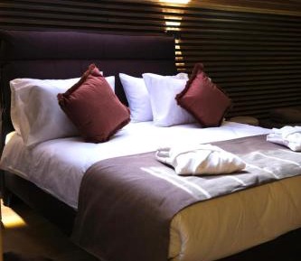 King Suite with Spa Bath